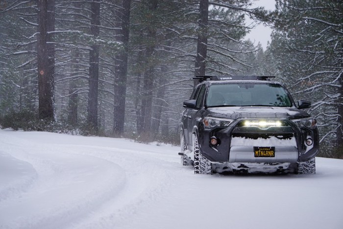 Why the Toyota 4Runner Is the Best SUV for Winter Driving